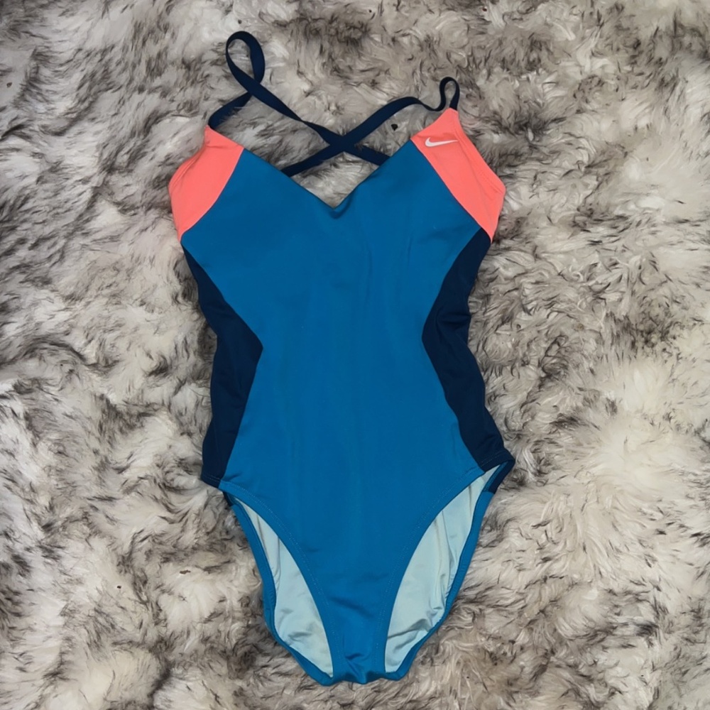 Nike swimsuit one piece